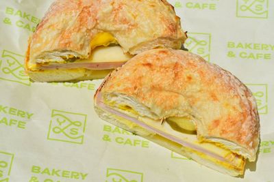 Breakfast bagel sliced in half